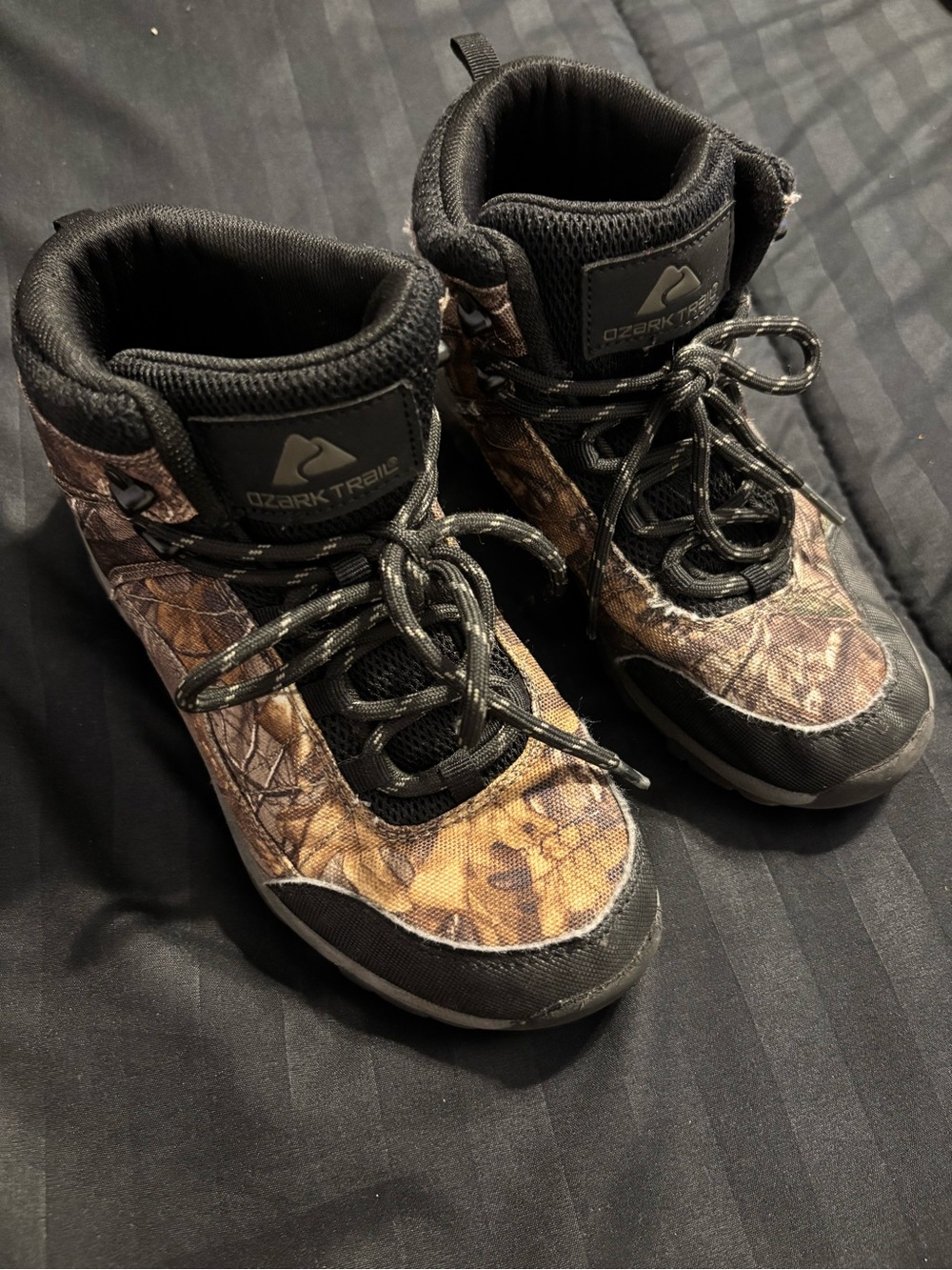 Ozark Trail Kids Camo Lace-Up Boots in Brown and Black